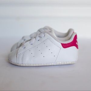 🌺 Adidas Stan Smith Crib Shoes - size 1 🌺
